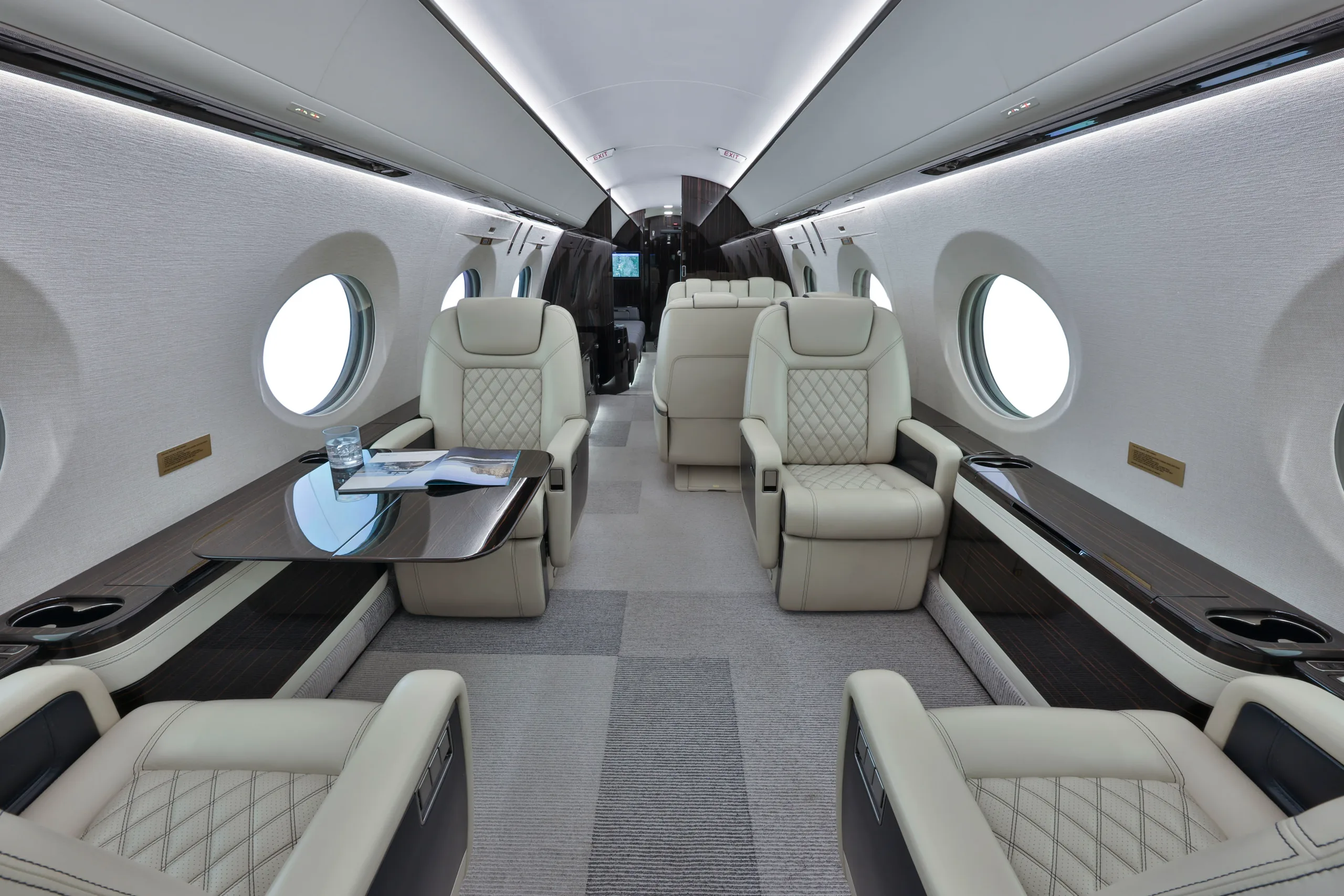 Cabin interior of a 2020 Gulfstream G500.