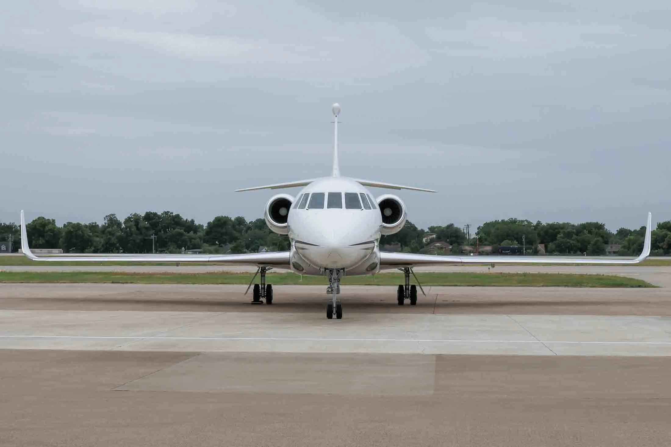 Cabin interior of a 2011 Dassault Falcon 2000LX.