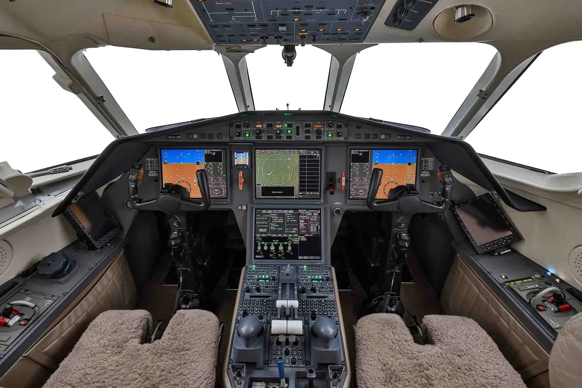 Cockpit and instrument panel of a 2011 Dassault Falcon 2000LX.
