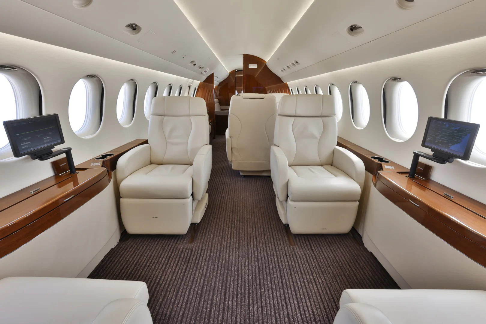 Cabin interior of a 2014 Dassault Falcon 7X.