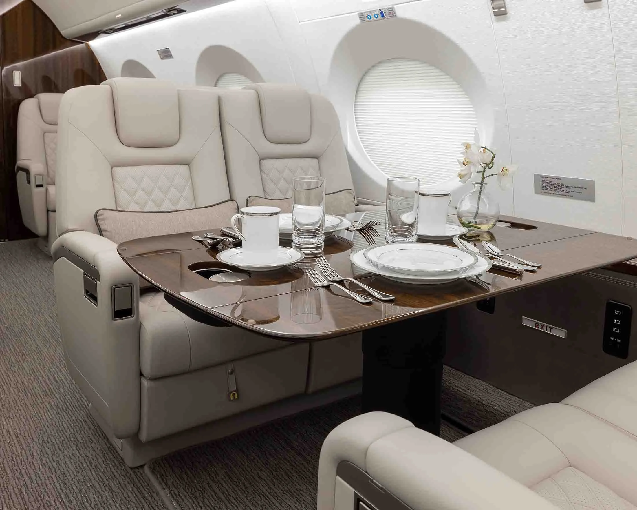 Cabin interior of a 2020 Gulfstream G500.