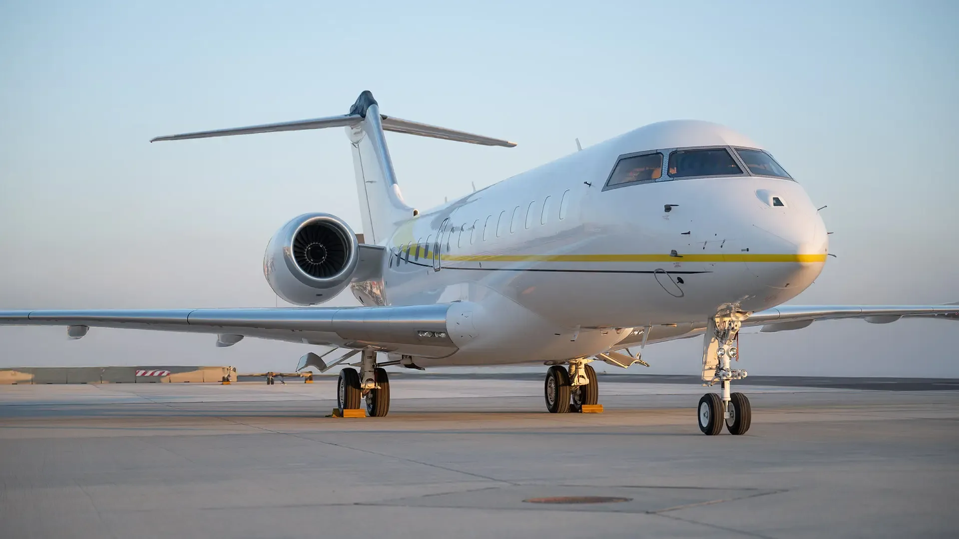 Exterior view of a Bombardier Global 6000.