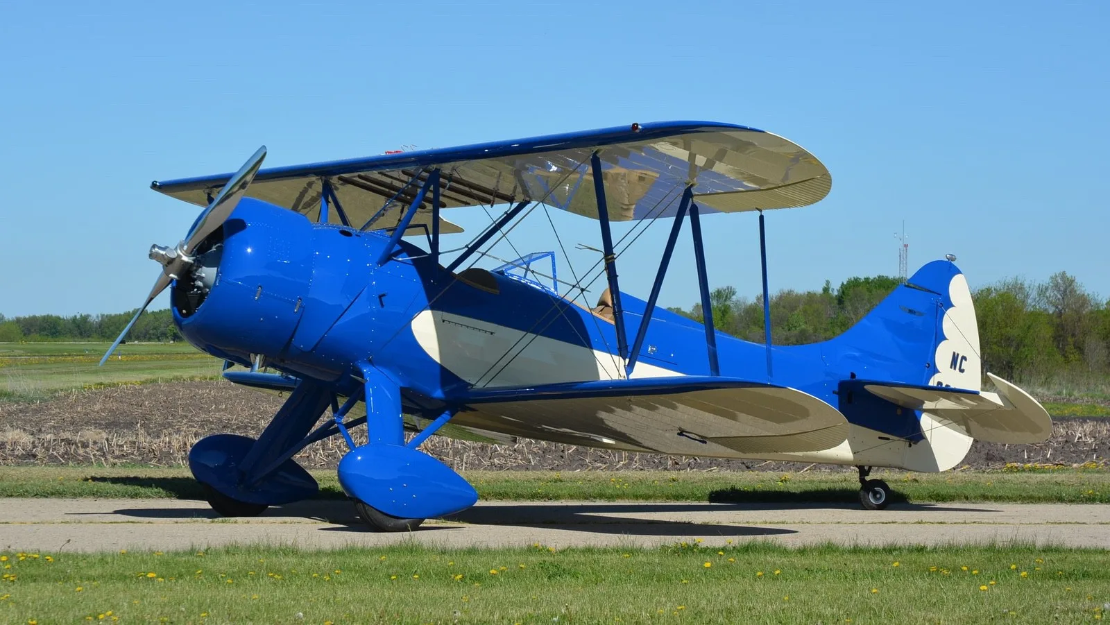 WACO UPF-7