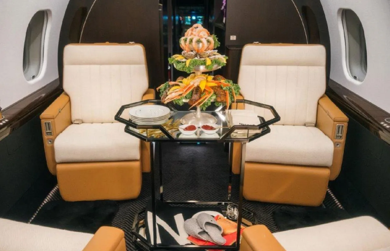 Cabin interior of a 2007 Bombardier Global Express XRS.