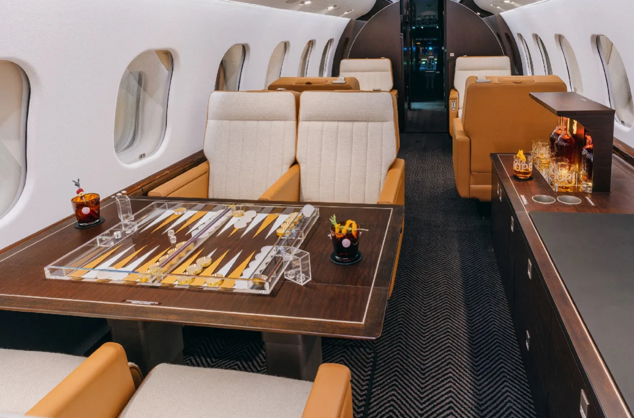 Cabin interior of a 2007 Bombardier Global Express XRS.