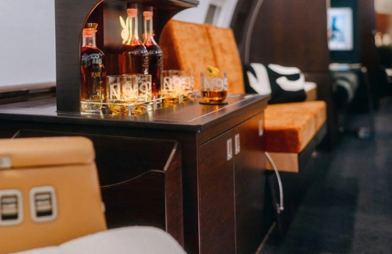 Cabin interior of a 2007 Bombardier Global Express XRS.