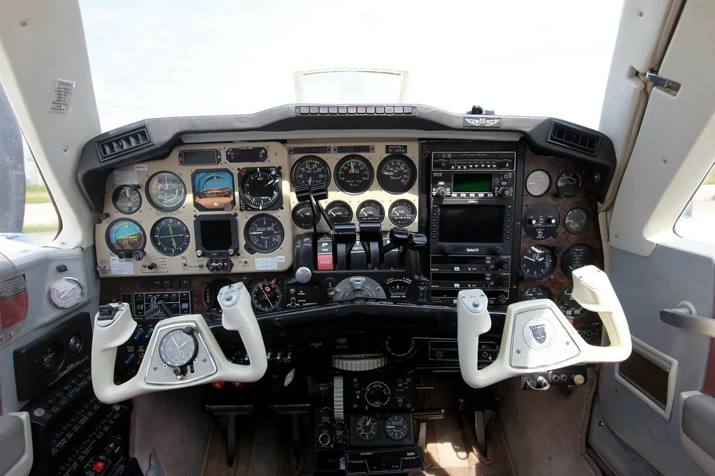 Cockpit and instrument panel of a 1980 Beechcraft 58P Baron 1980.