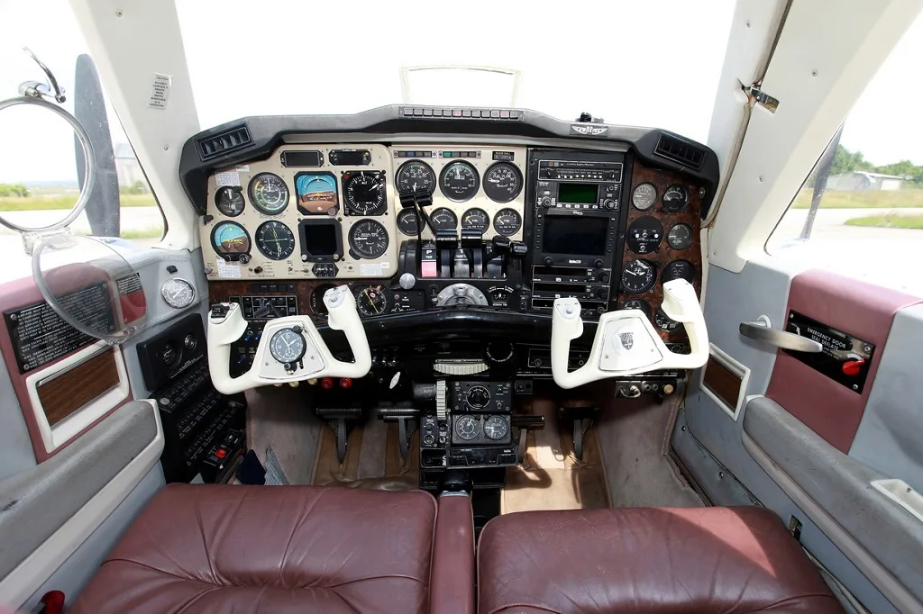 Cockpit and instrument panel of a 1980 Beechcraft 58P Baron 1980.
