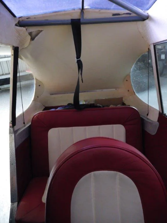 Cabin interior of a Piper PA12 Super Cruiser.