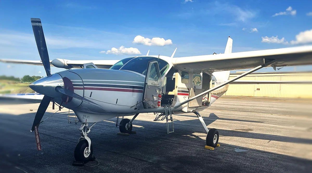 Cessna 208B Grand Caravan (208B-0822 N220XW)