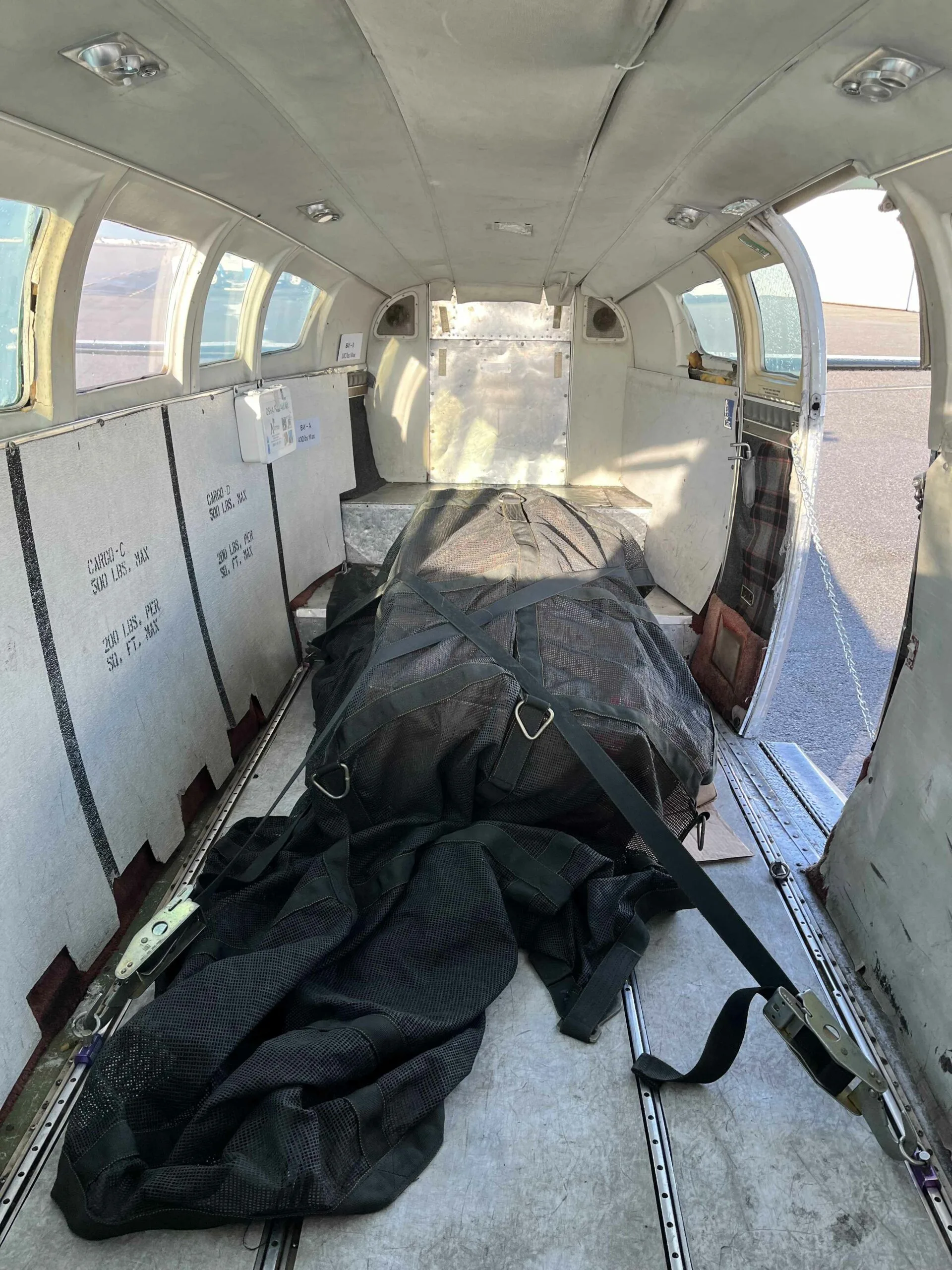 Cessna 402B (402B1044)