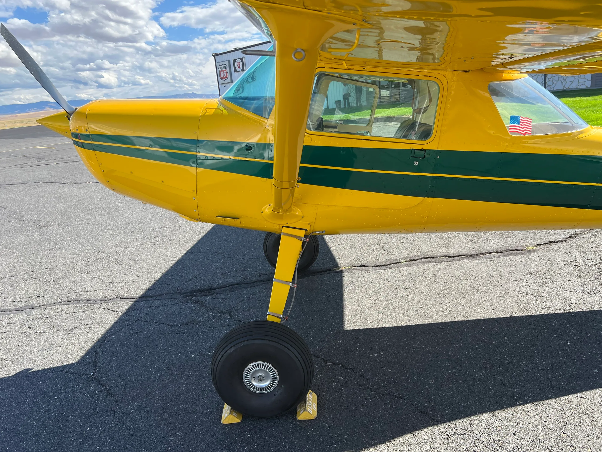 1977 Cessna 152, 150 HP, Tailwheel - $69,500 - N714VL (Here at Placerville)