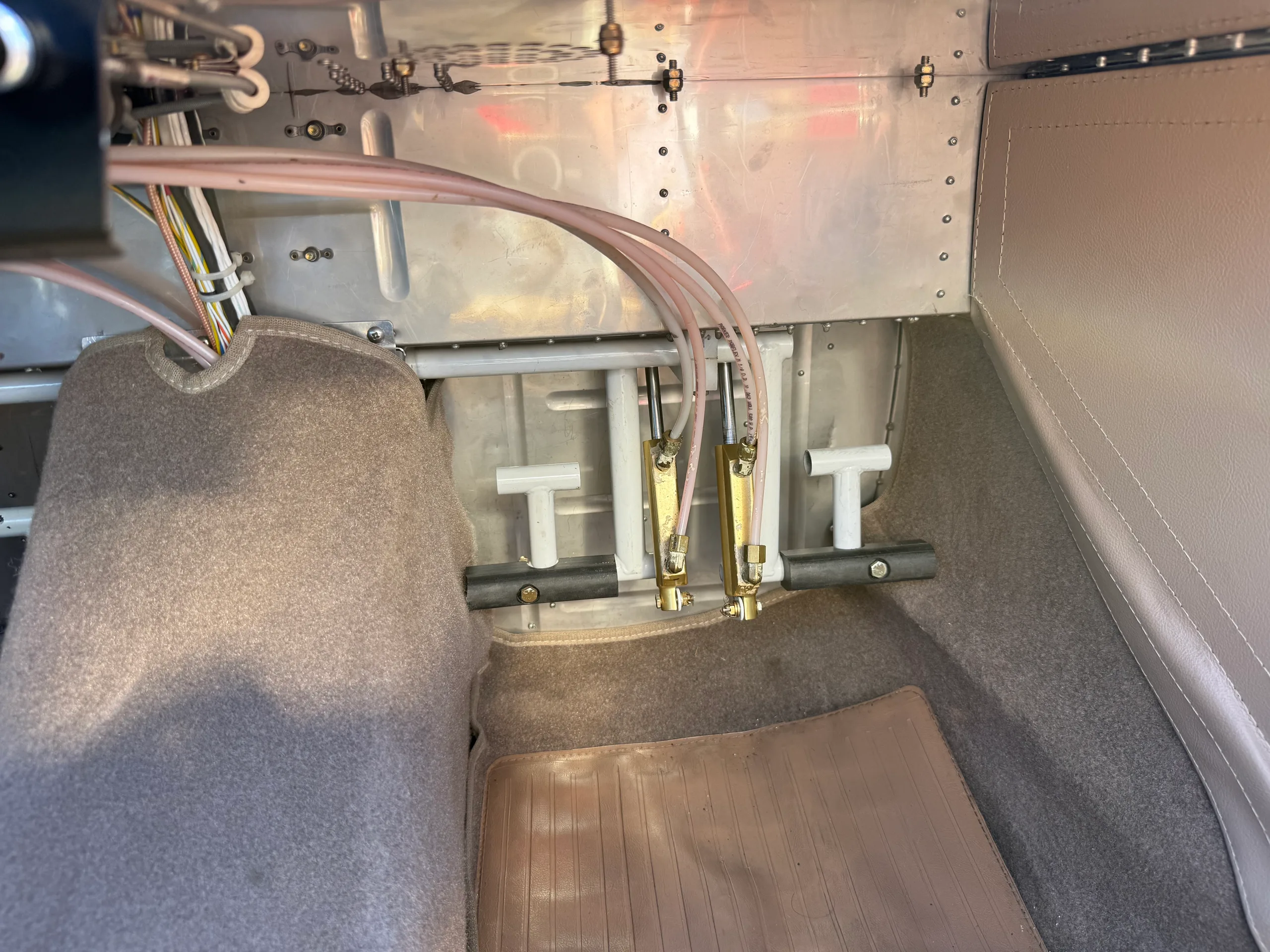 2015 Vans RV-12 -$124,000 - N86FS (Here in Placerville)