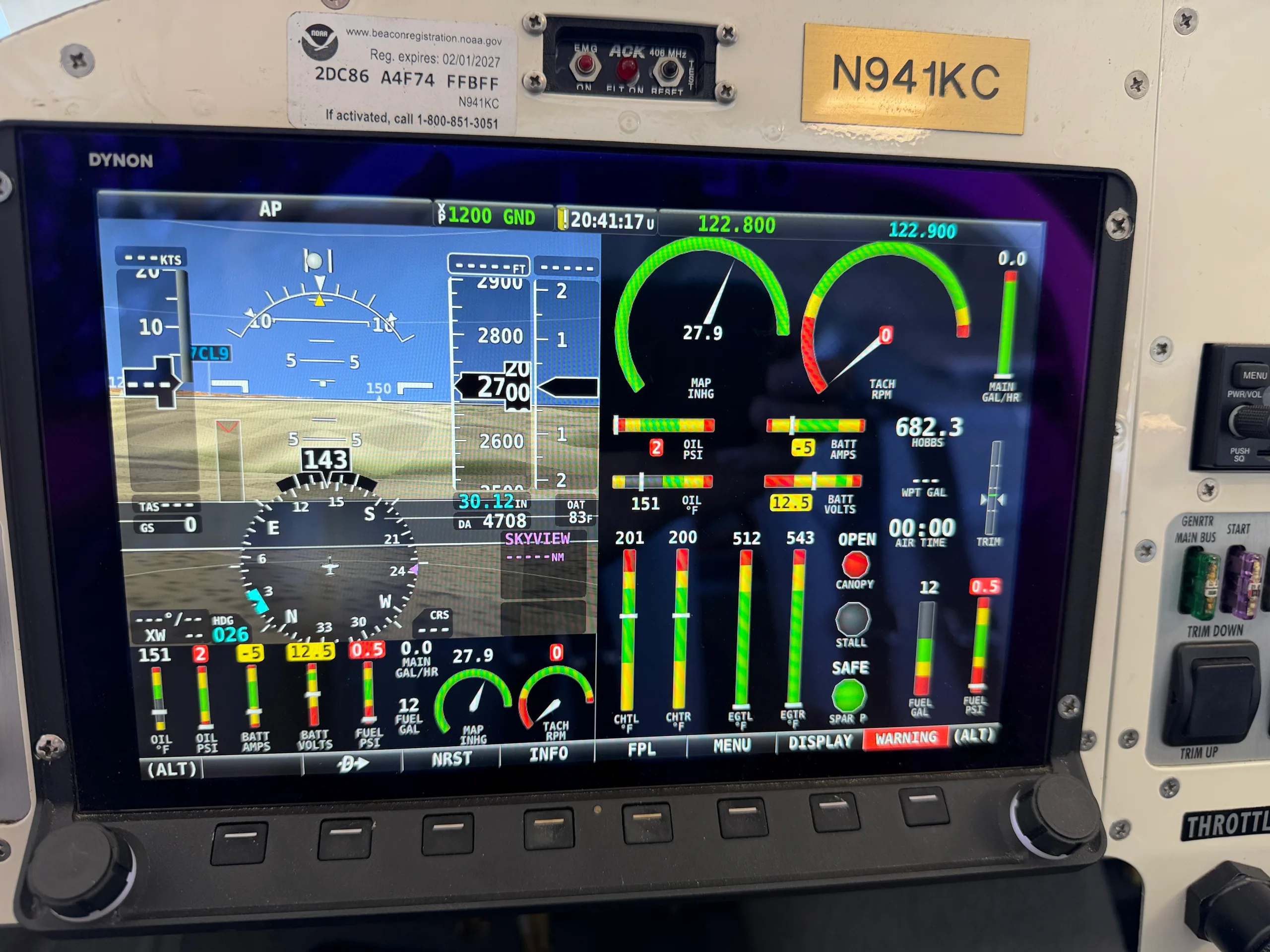 Avionics suite of a 2015 Vans RV-12.