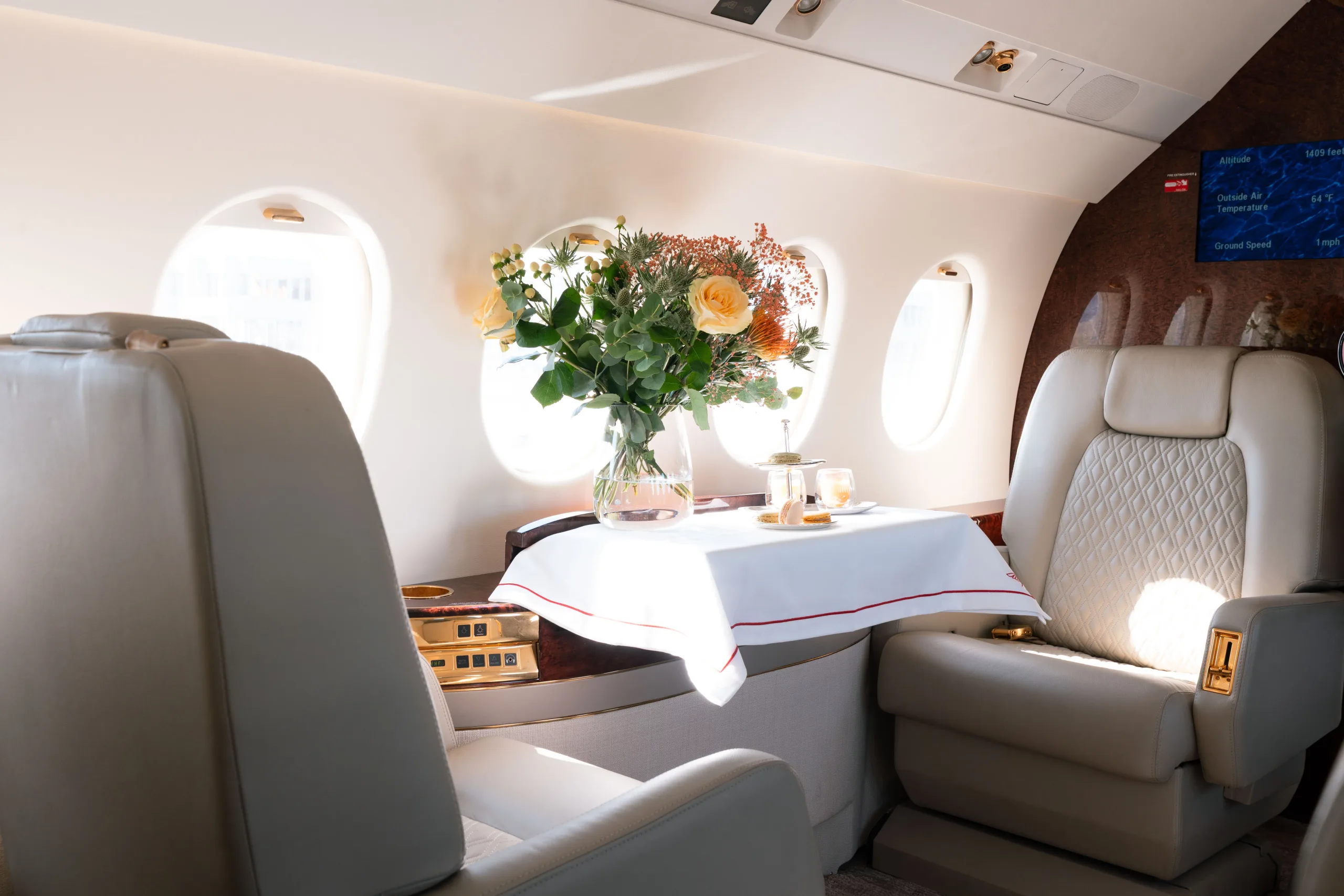 Cabin interior of a 1999 Dassault Falcon 2000 –.