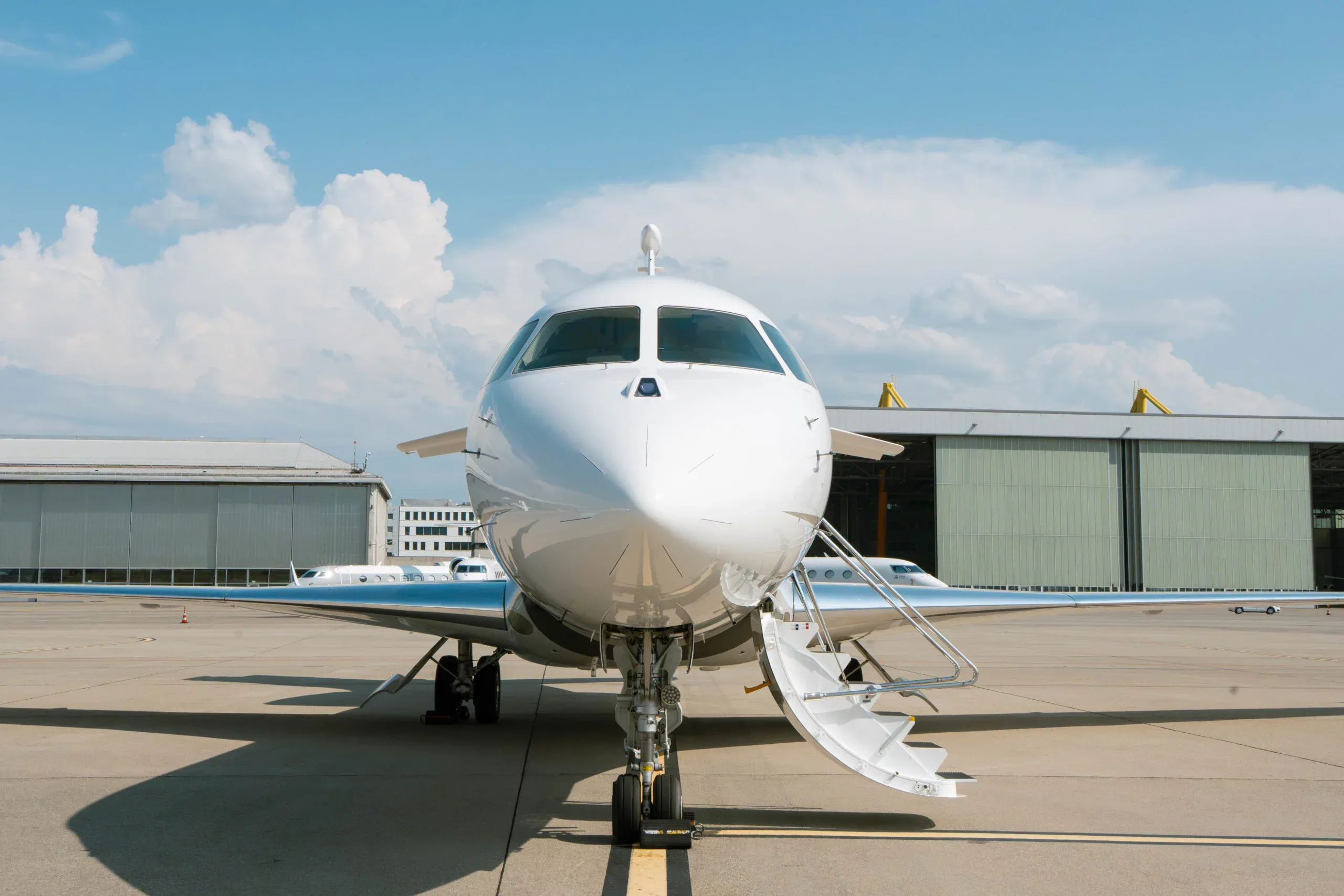 Falcon 7X – 9H-SFL
