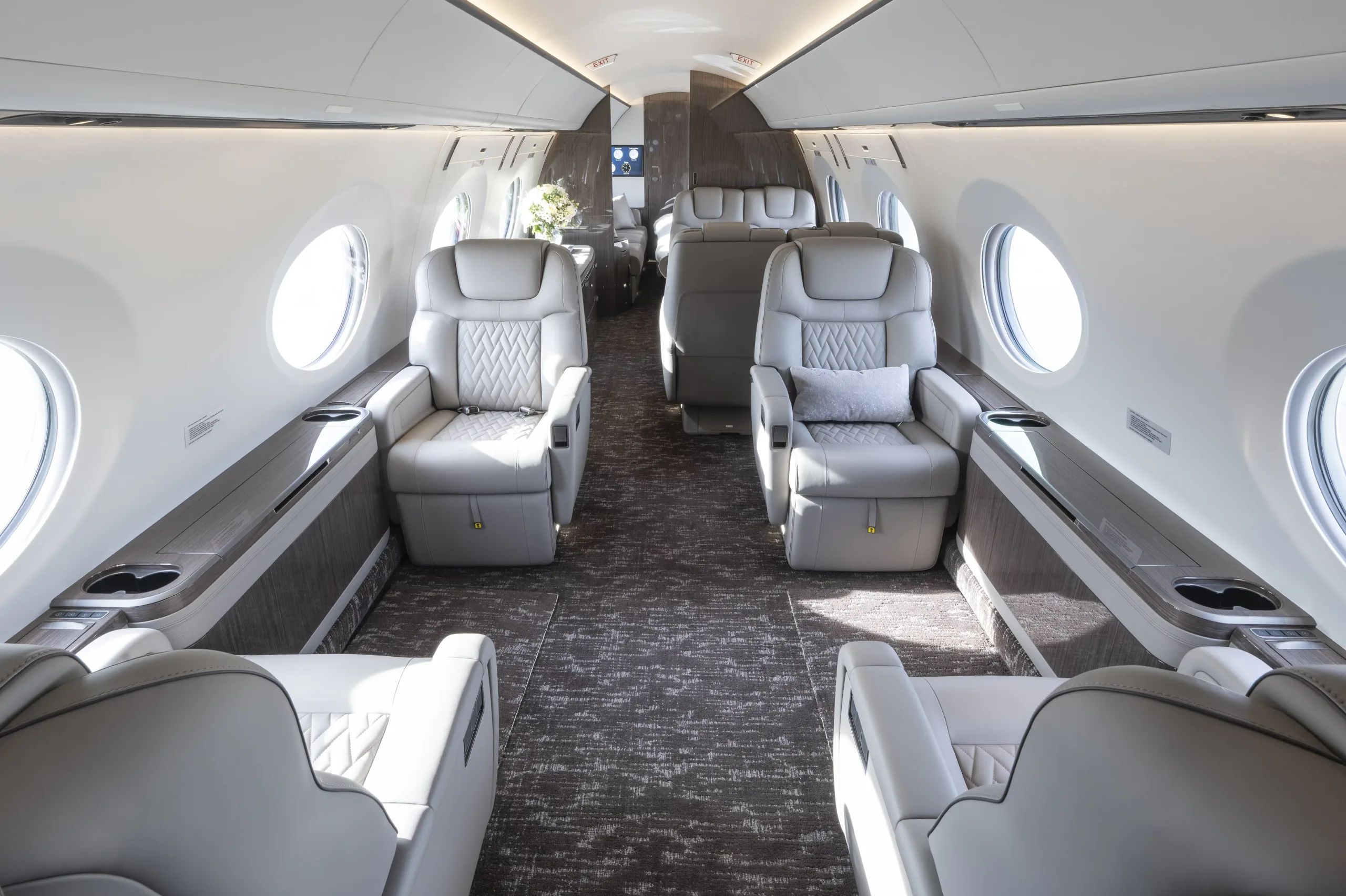 Cabin interior of a 2025 Gulfstream 500 –.