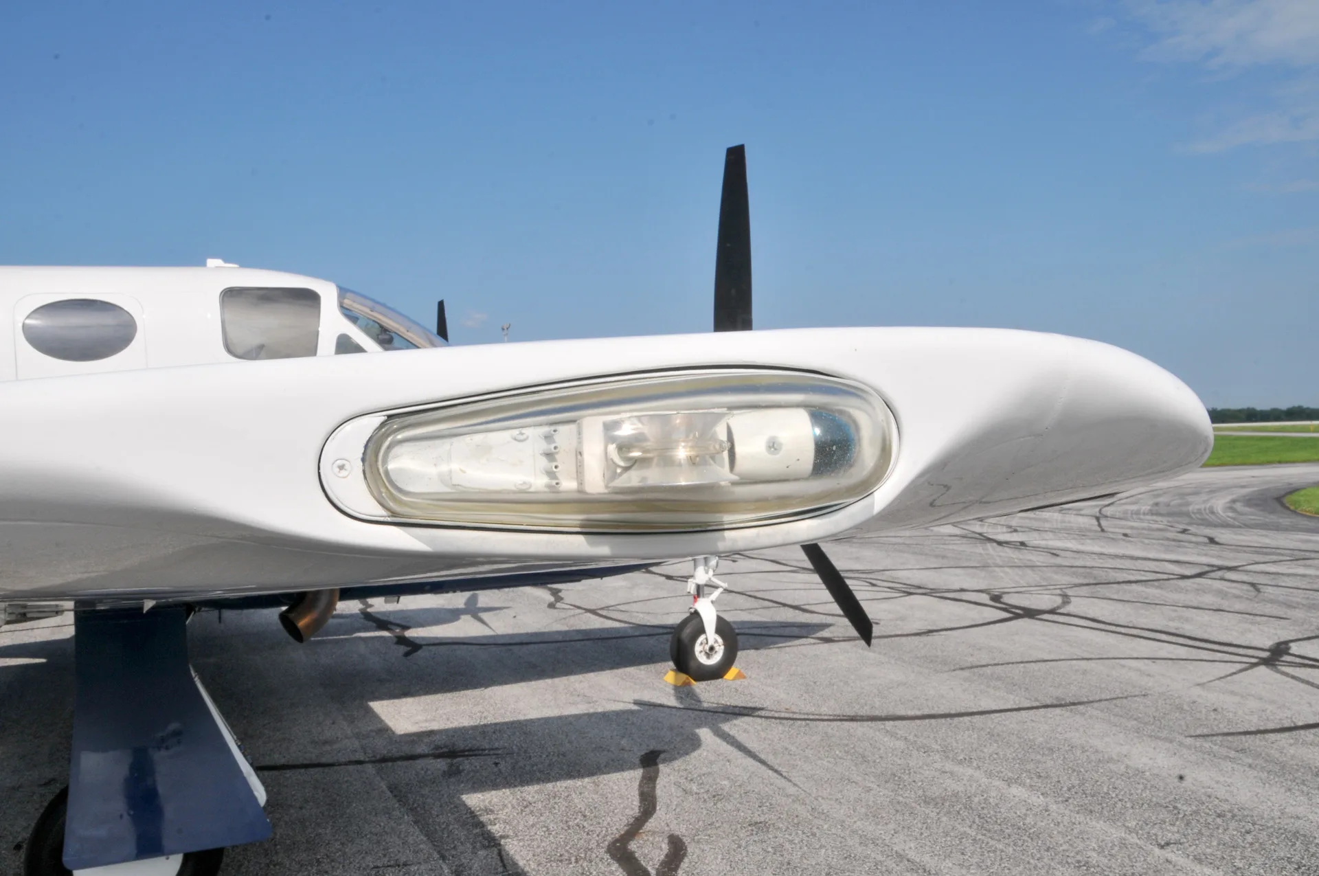 Exterior view of a 1980 Cessna 421C | TAS Aviation.