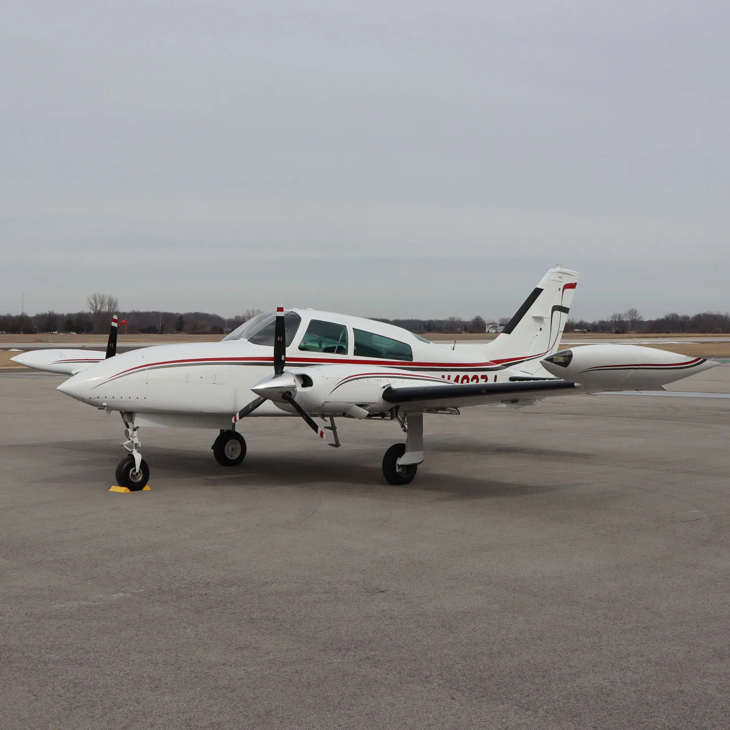Exterior view of a 1977 Cessna T310R | TAS Aviation.