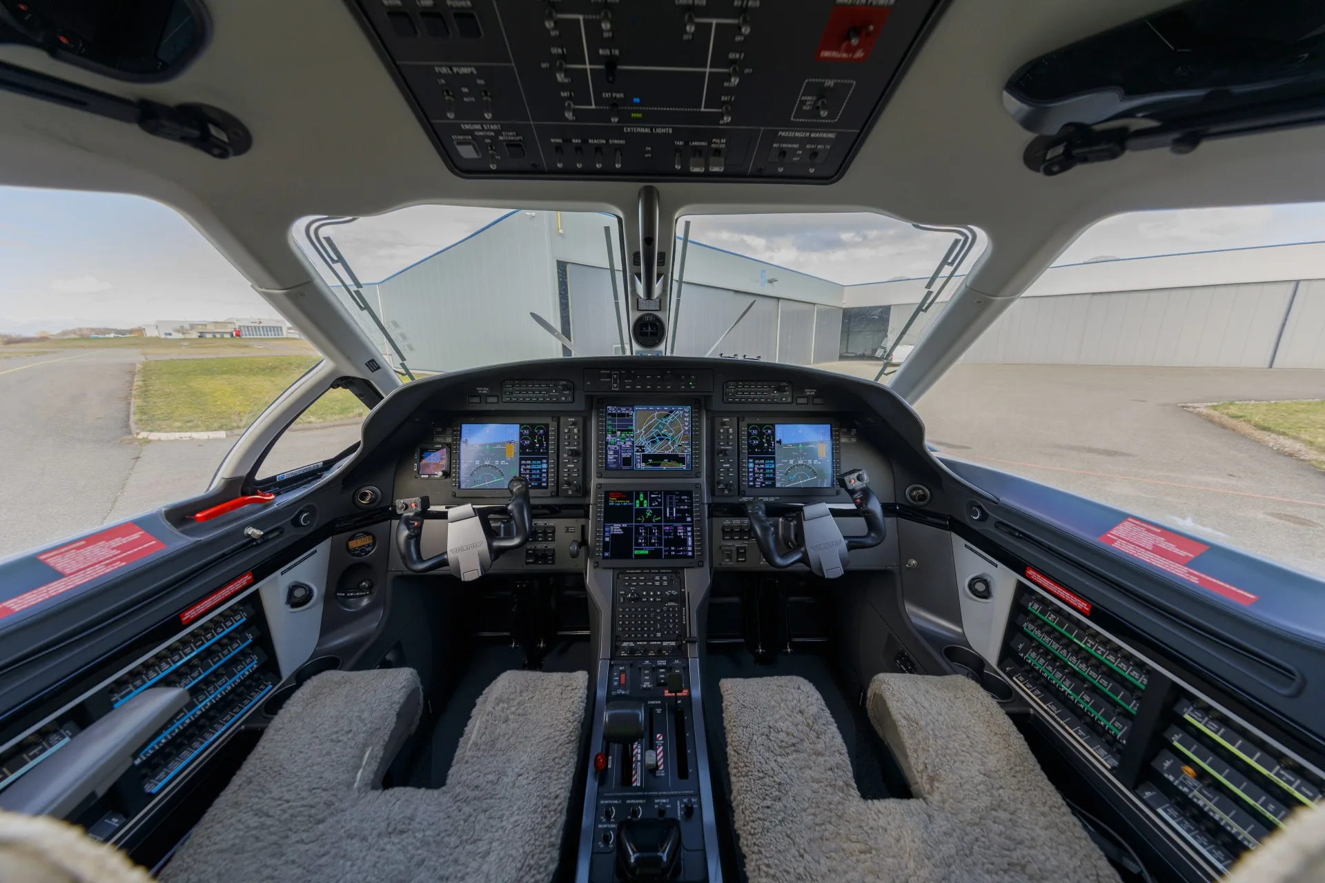 Cockpit and instrument panel of a 2008 Pilatus.
