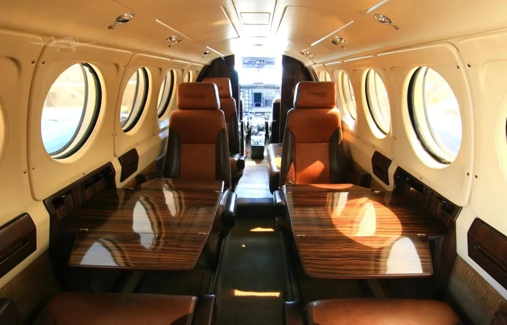 Cabin interior of a 1982 Beechcraft B200.