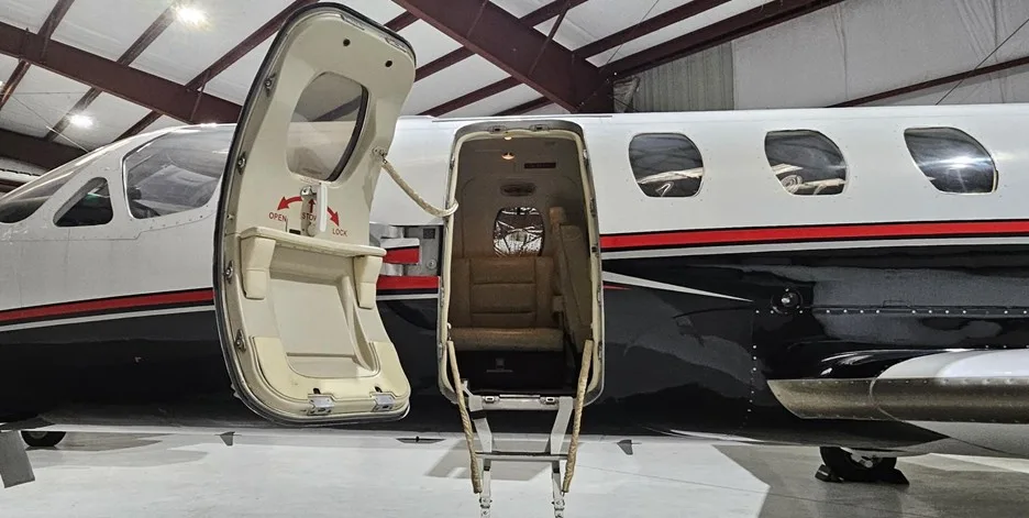 Cabin interior of a 1988 Cessna CITATION 550 SII.