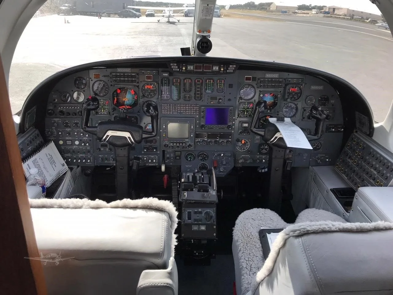 Cockpit and instrument panel of a 1979 Cessna Citation II.