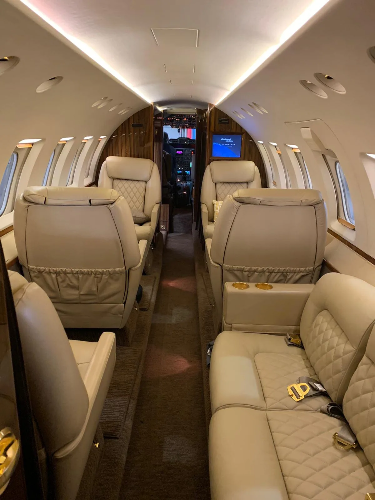 Cabin interior of a 1997 Hawker 800XP.
