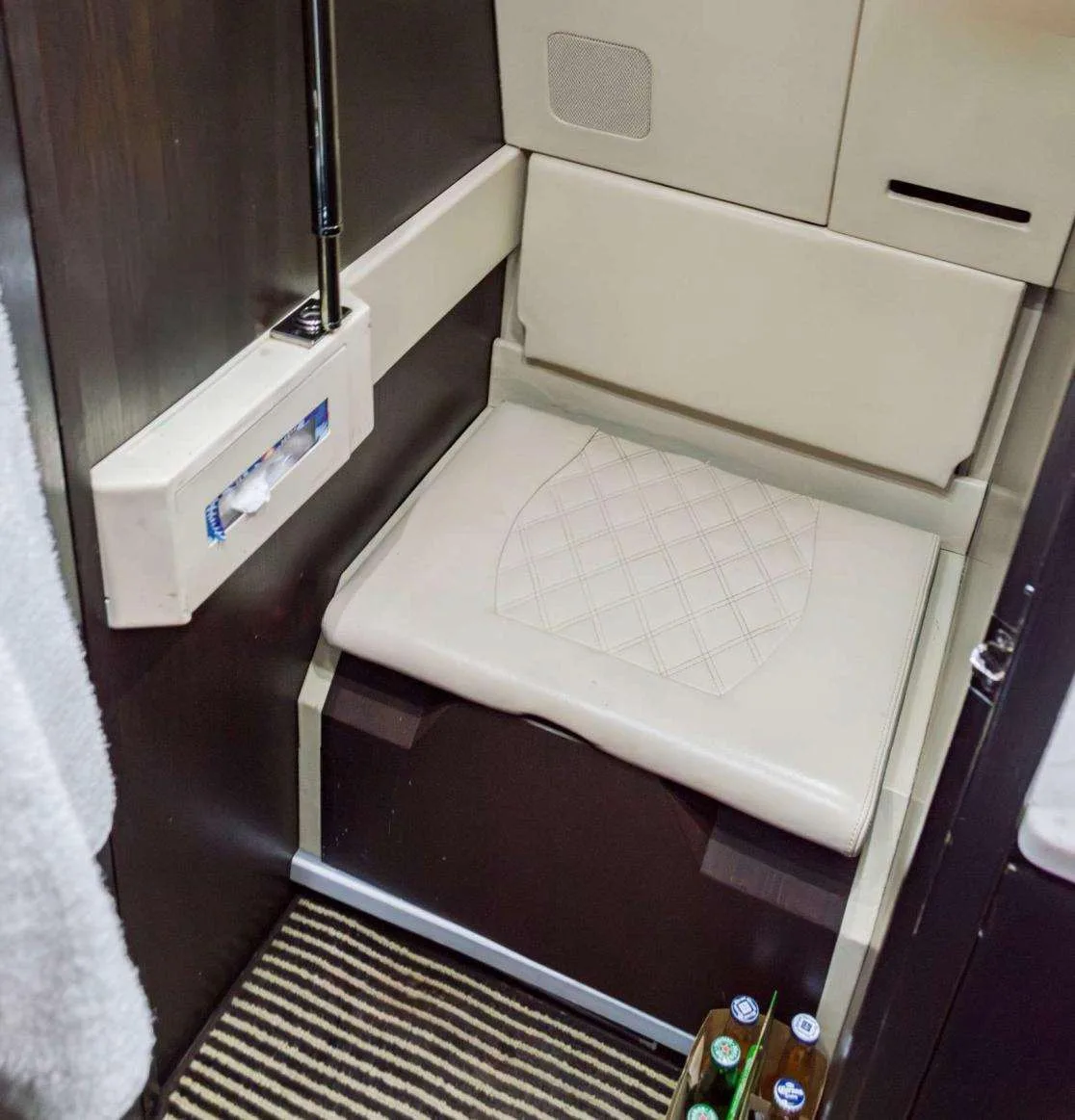 Cabin interior of a 1999 Dassault Falcon 2000.