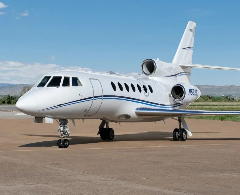 Exterior view of a 1999 Dassault Falcon 50EX.