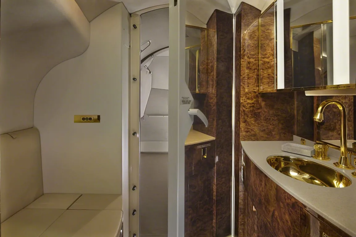 Cabin interior of a 1999 Dassault Falcon 900B.