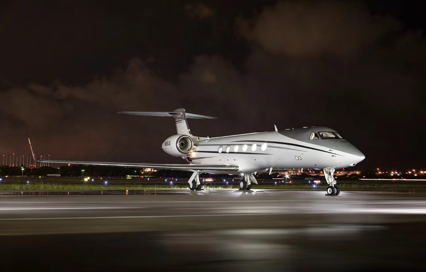 2000 Gulfstream G-V