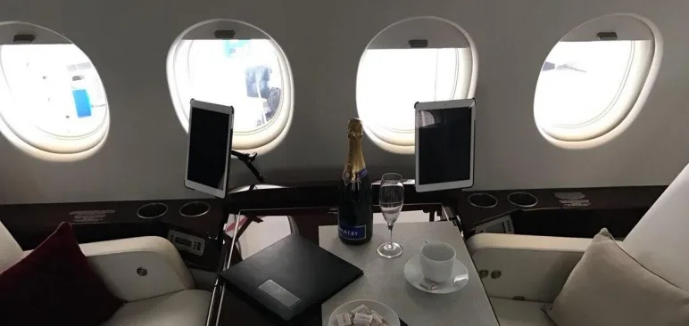 Cabin interior of a 2004 Dassault Falcon 900EX EASy.