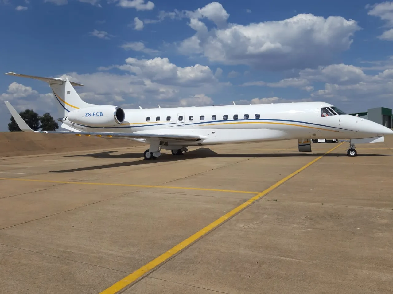 Exterior view of a 2004 Embraer Legacy 600, SX-KKA.