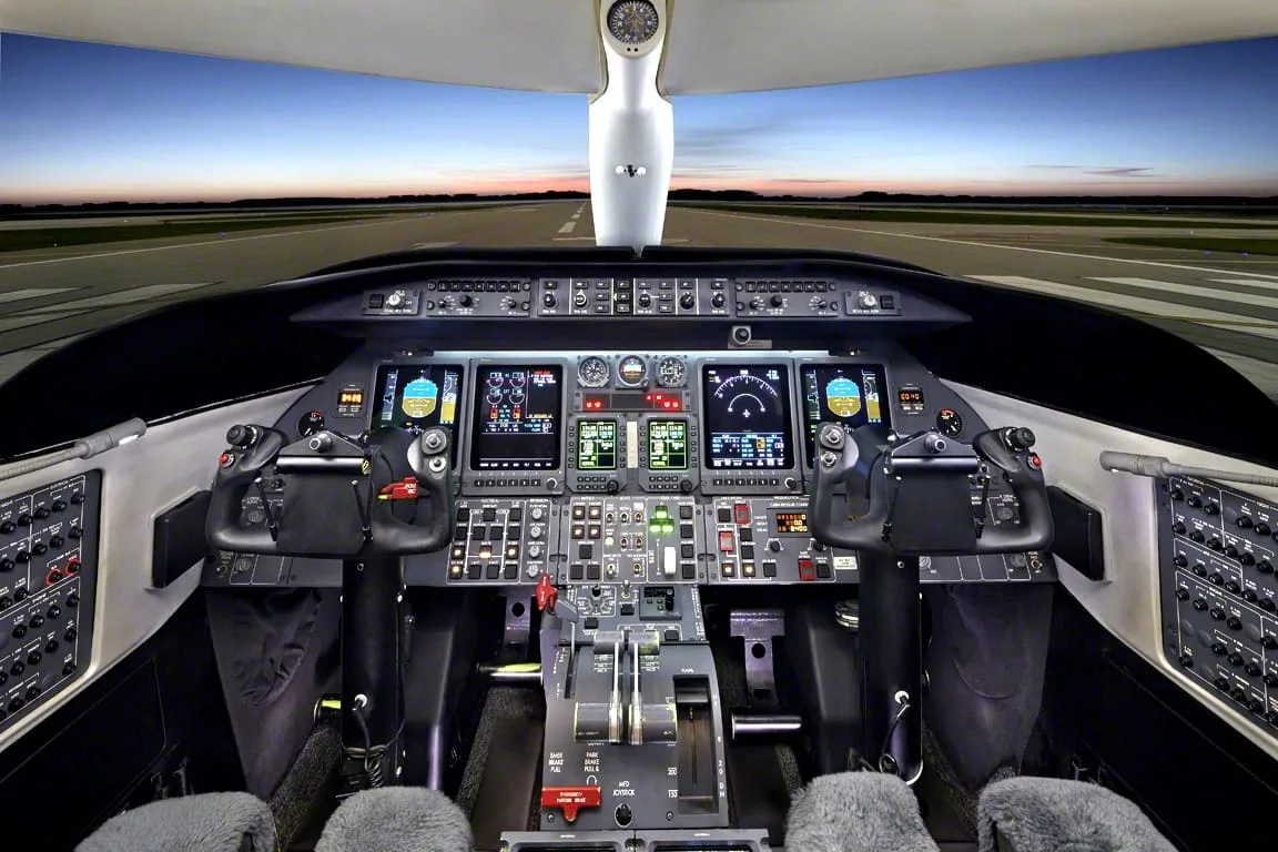 Cockpit and instrument panel of a 2005 Learjet 45XR.