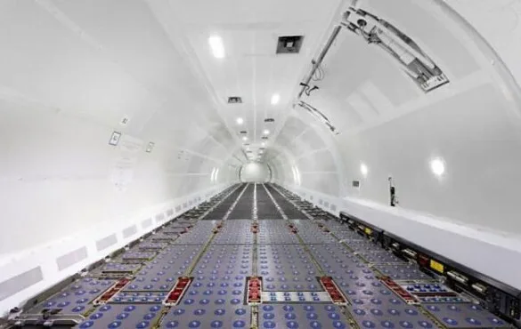 Cabin interior of a 2003 Boeing 737.