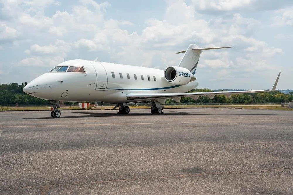 Exterior view of a 2013 Bombardier Challenger 605, N732PA.