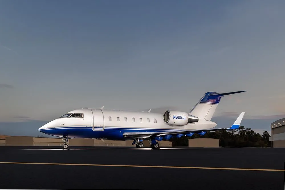 Marketing image of a 2010 Bombardier Challenger 605.