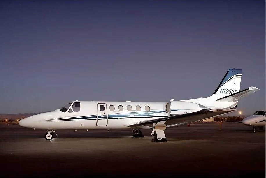 Exterior view of a 1998 Cessna Citation Bravo, N325PK.