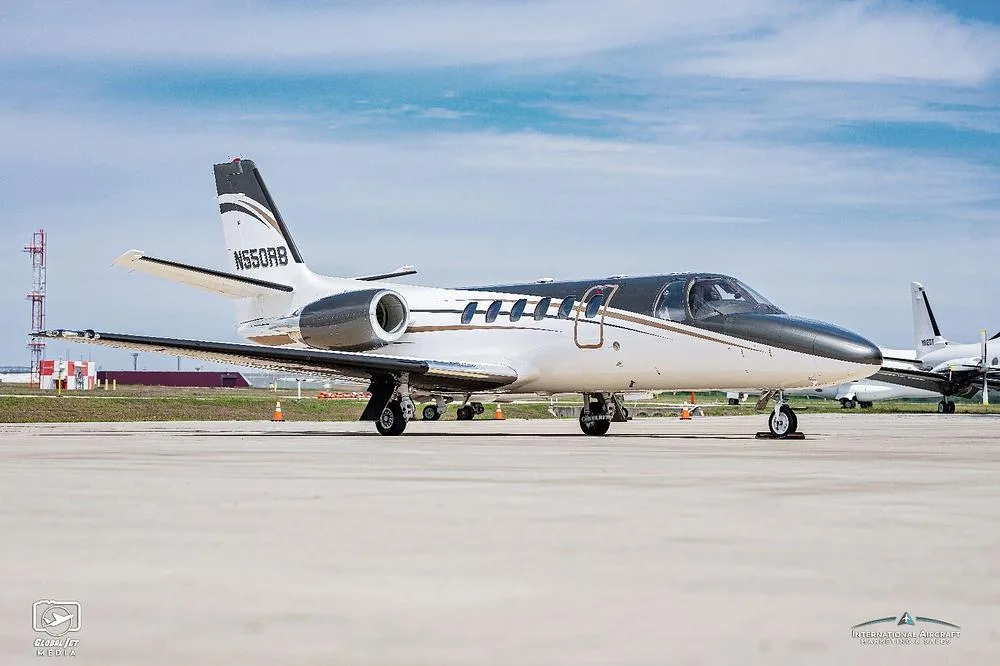 Exterior view of a 2001 Cessna Citation Bravo, N550RB.