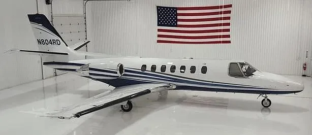 Exterior view of a 1993 Cessna Citation V, N804RD.