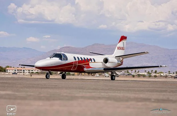 Exterior view of a 1990 Cessna Citation V, N560BJ.