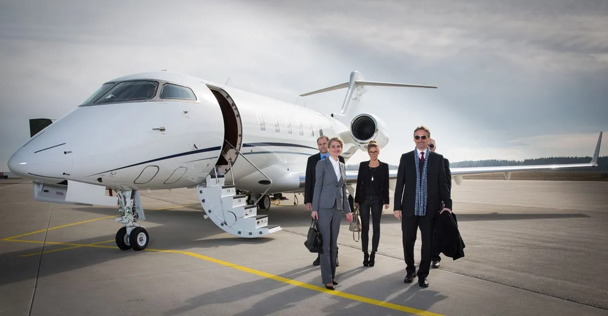 Exterior view of a 2009 Embraer Legacy 600.