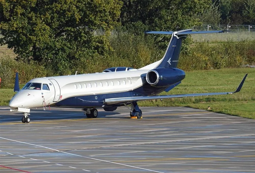 Exterior view of a 2016 Embraer Legacy 650, 4L-BVI.