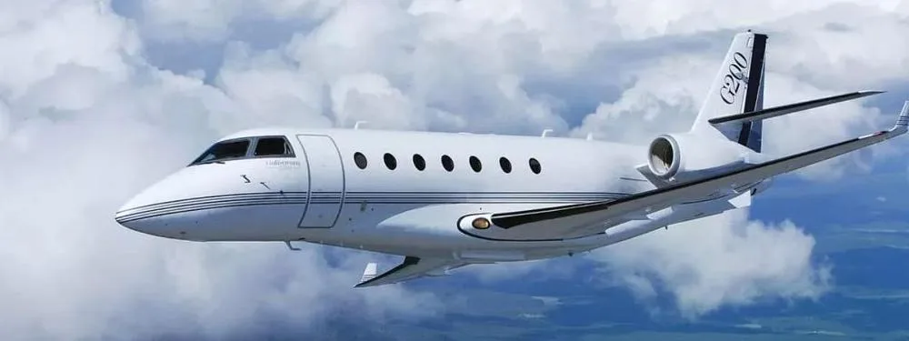 Marketing image of a 2006 Gulfstream.