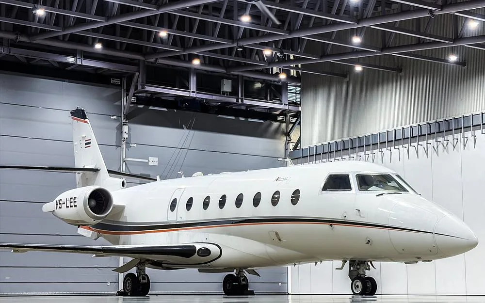 Exterior view of a 2003 Gulfstream, HS-LEE.