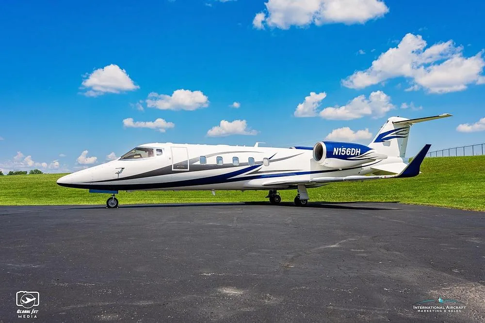 Exterior view of a 1996 Learjet 60, N156DH.
