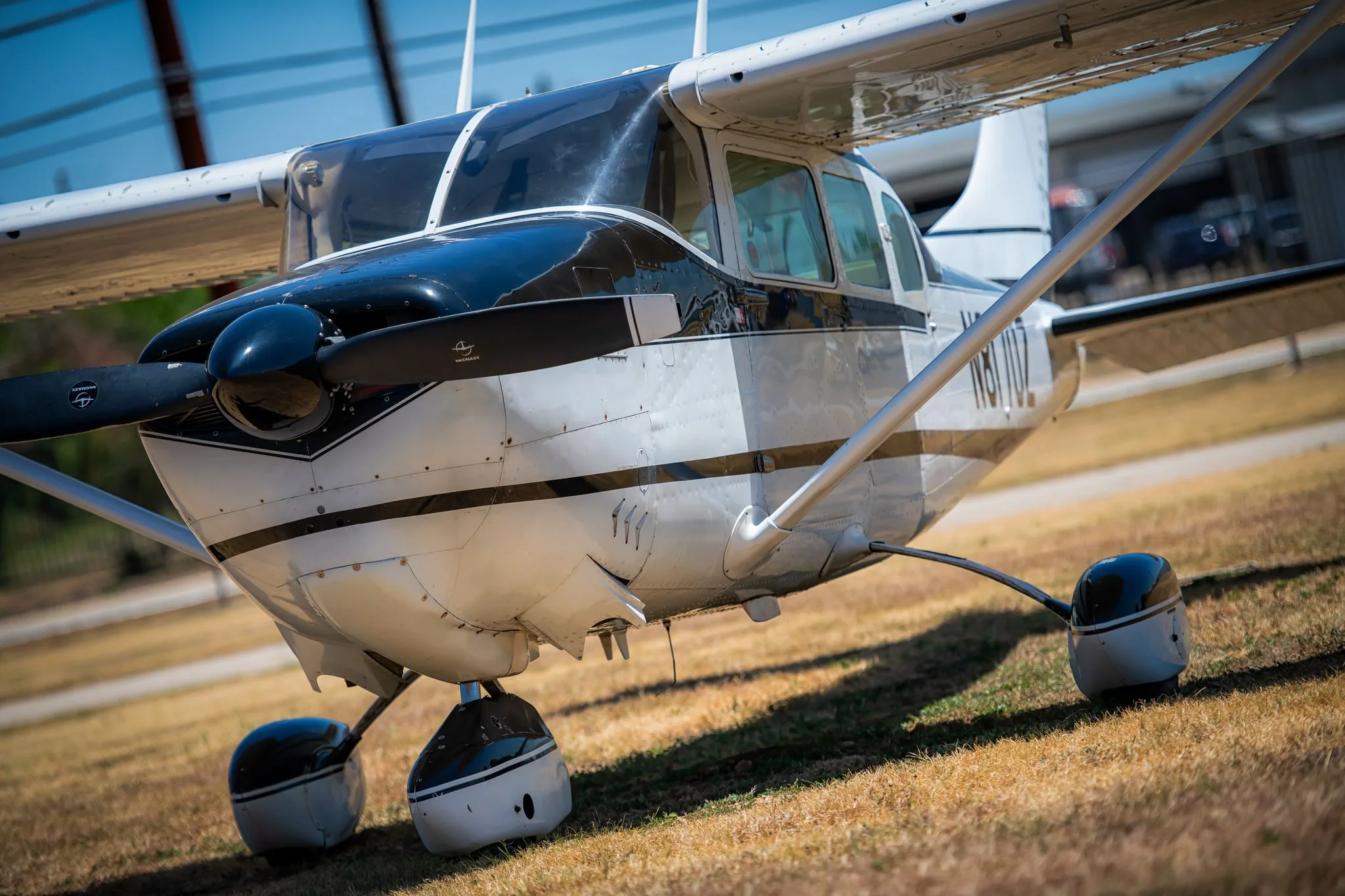 Exterior view of a 1963 Cessna 205 (Model 210-5) Super Skywagon, N8170Z.