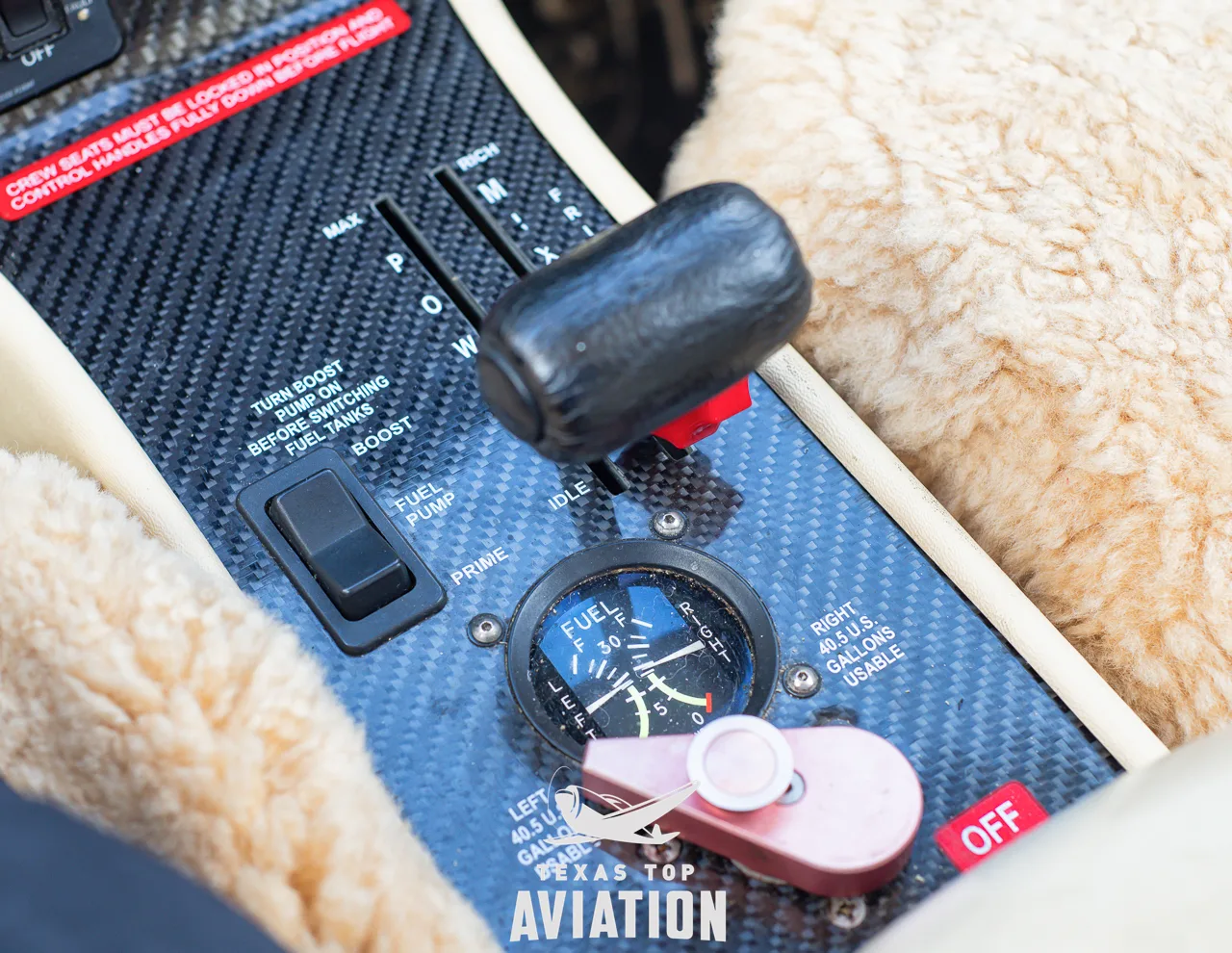 Avionics suite of a 2006 Cirrus SR22 G2.