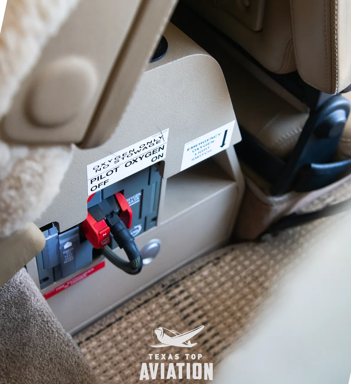 Cabin interior of a 2011 Piper PA46-500TP Meridian.